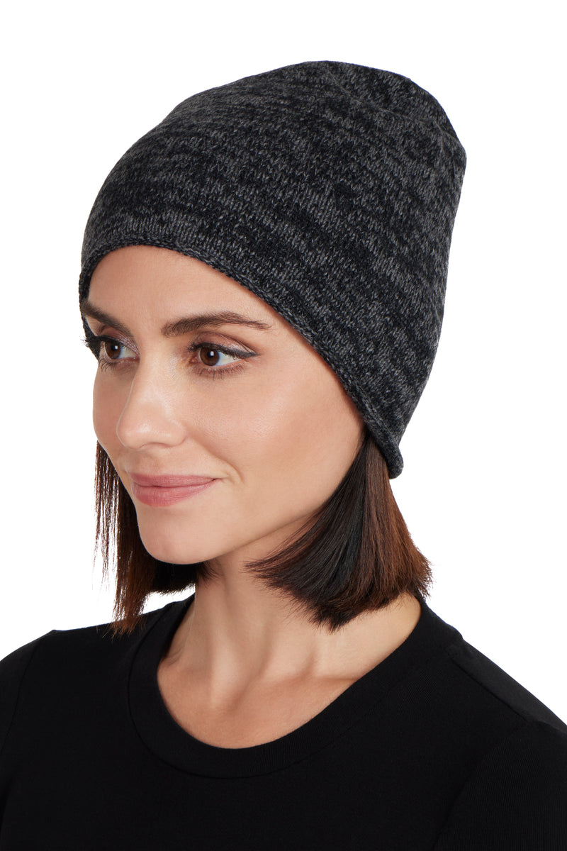 CASHMERE KNIT TWO-TONE BEANIE on model in black