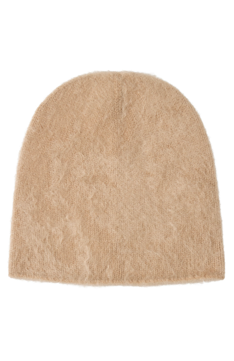 BRUSHED CASHMERE SLOUCHY BEANIE in camel