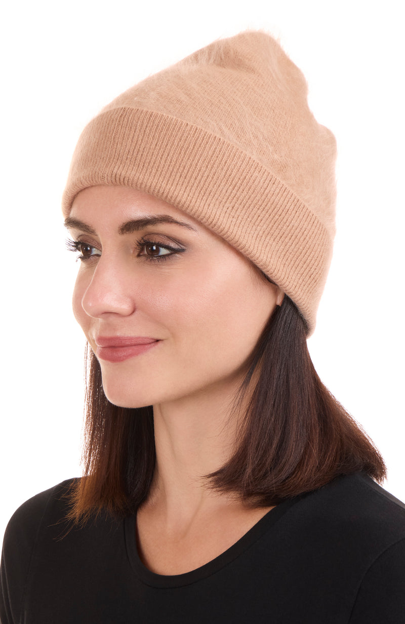 BRUSHED CASHMERE JERSEY CUFFED BEANIE in camel on model