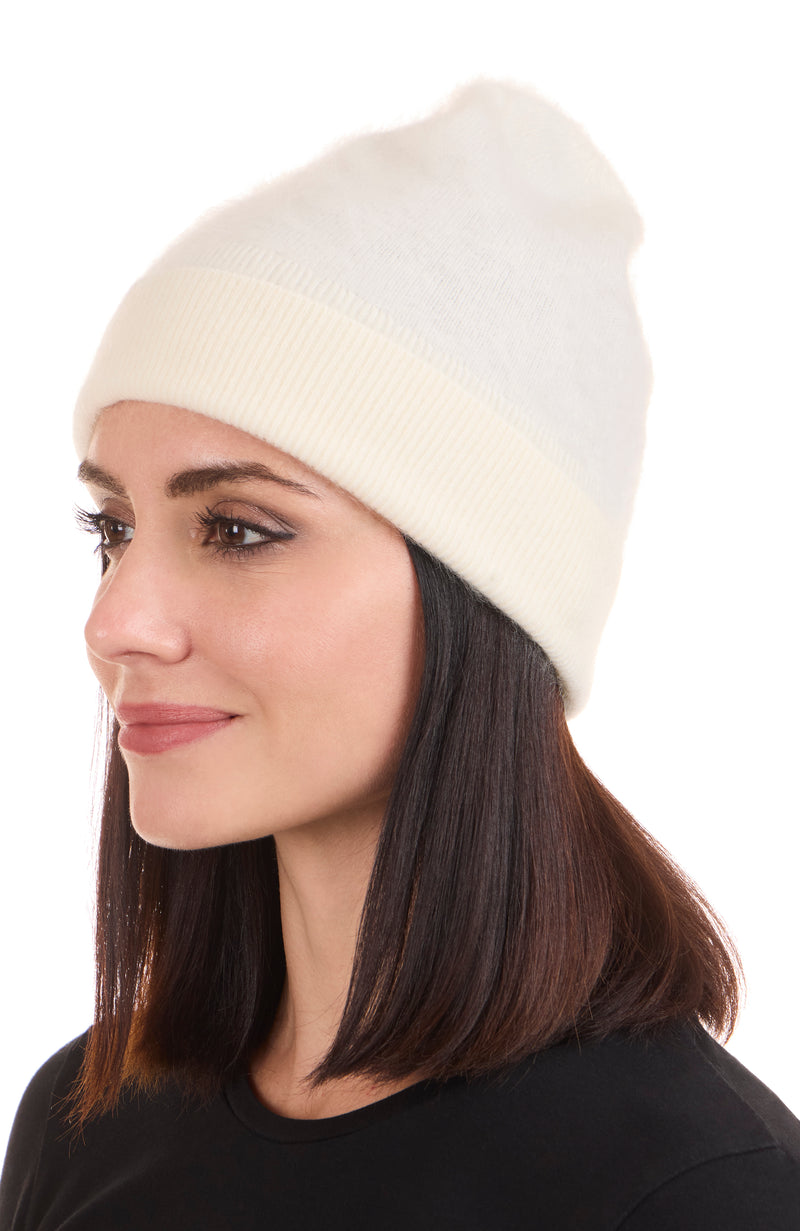 BRUSHED CASHMERE JERSEY CUFFED BEANIE in ivory on model