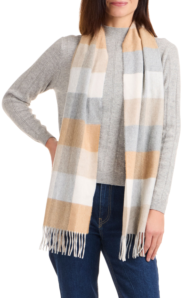 model wearing CASHMERE BUFFALO CHECK SCARF in grey multi