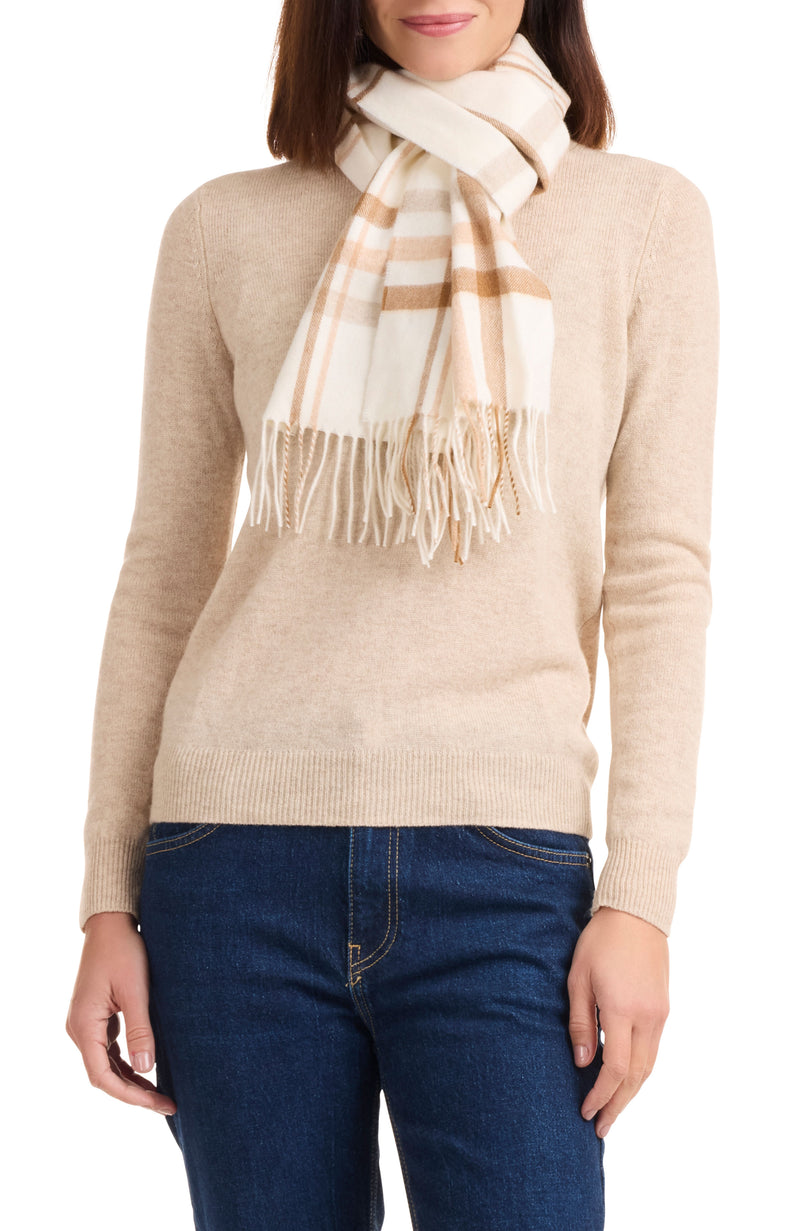 model wearing CASHMERE CHECK SCARF in white
